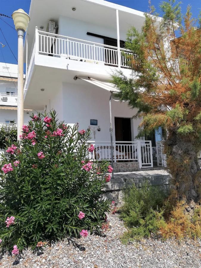 Stamatia's House Ferienhaus Charaki
